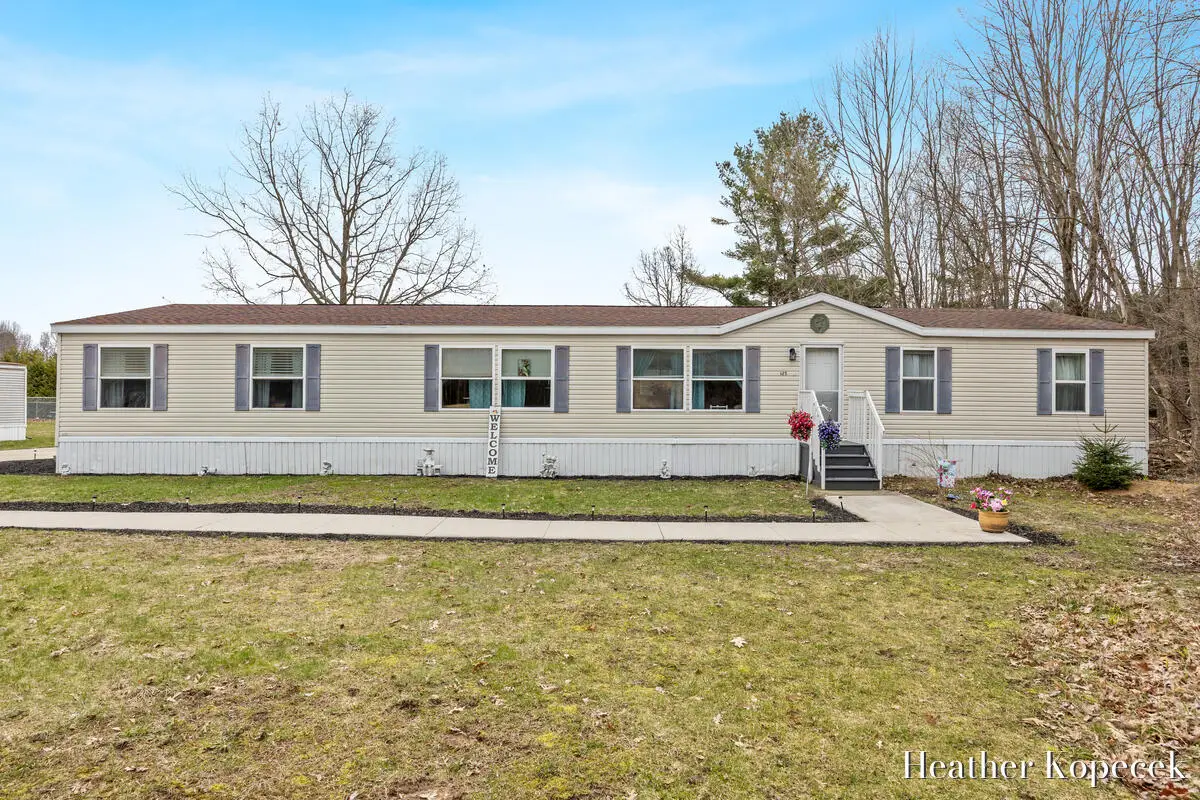 125 San Souci Drive Nw, Sparta, MI 49345 - #1