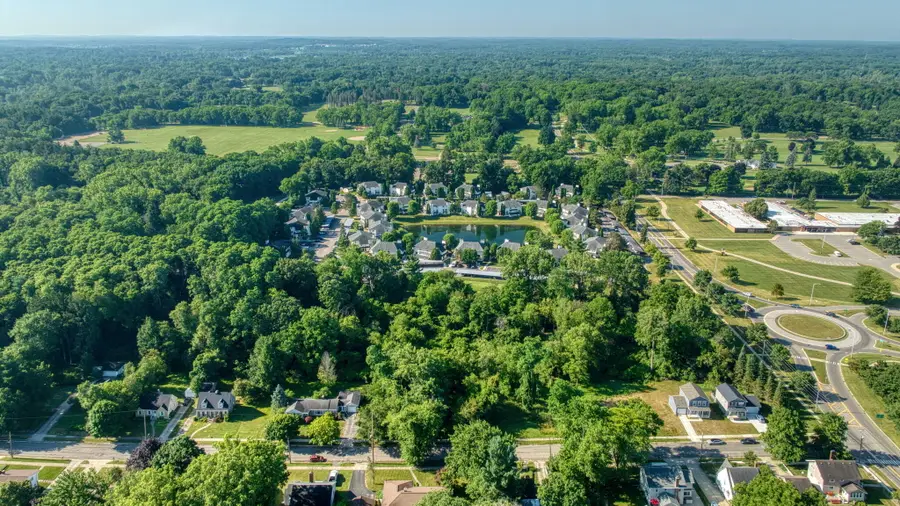 509 Sulgrave Avenue, Jackson, MI 49203 - #2