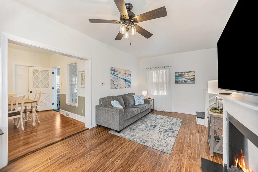 620 N Lakeshore Drive, Ludington, MI 49431 - #3