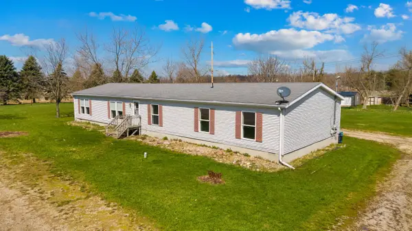 252 W Lincoln Street, Reading, MI 49274