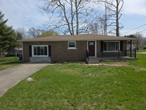 106 N Quincy Street, Lawton, MI 49065