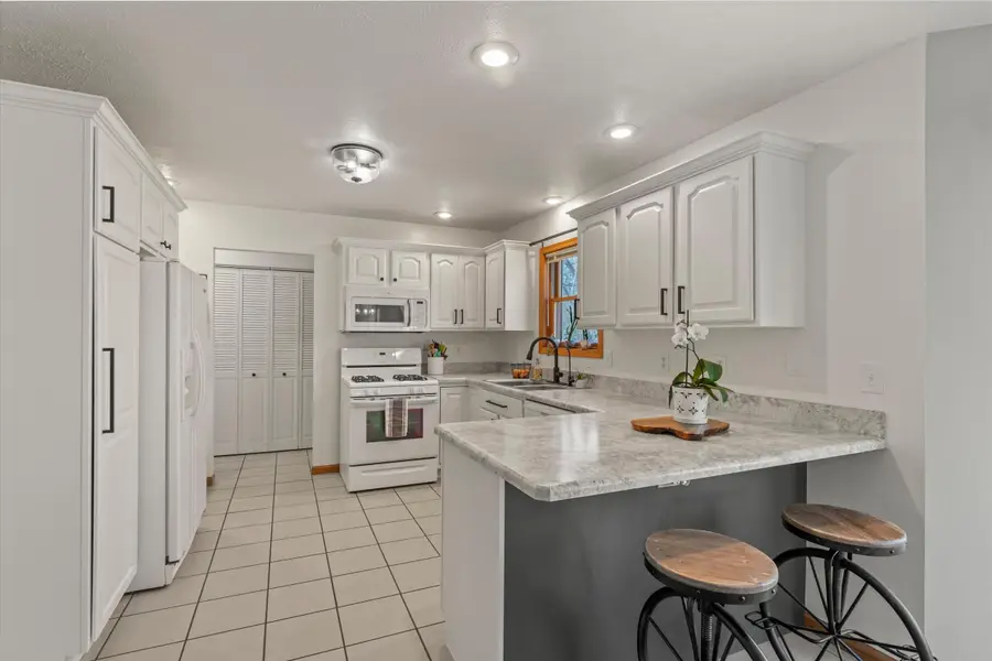 68600 Christiana Lake Road, Edwardsburg, MI 49112 - #3