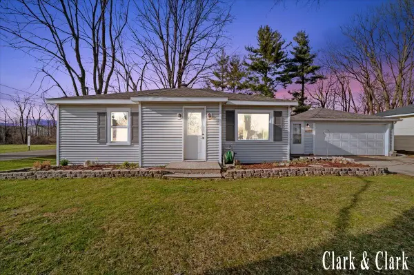 525 W Randall Street, Coopersville, MI 49404