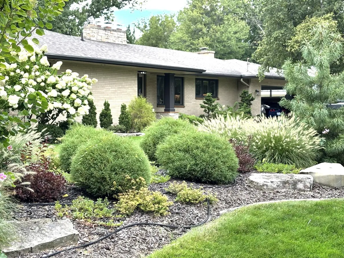 1051 Wren Avenue Se, East Grand Rapids, MI 49506 - #1