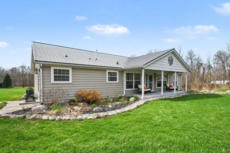 45284 Co Rd 703, Coloma, MI 49038 - #2