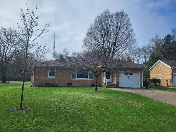5867 Dowling Street, Montague, MI 49437