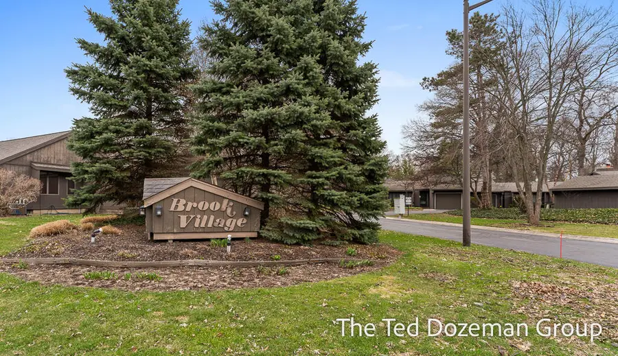 845 Brook Village Court, Holland, MI 49423 - #2