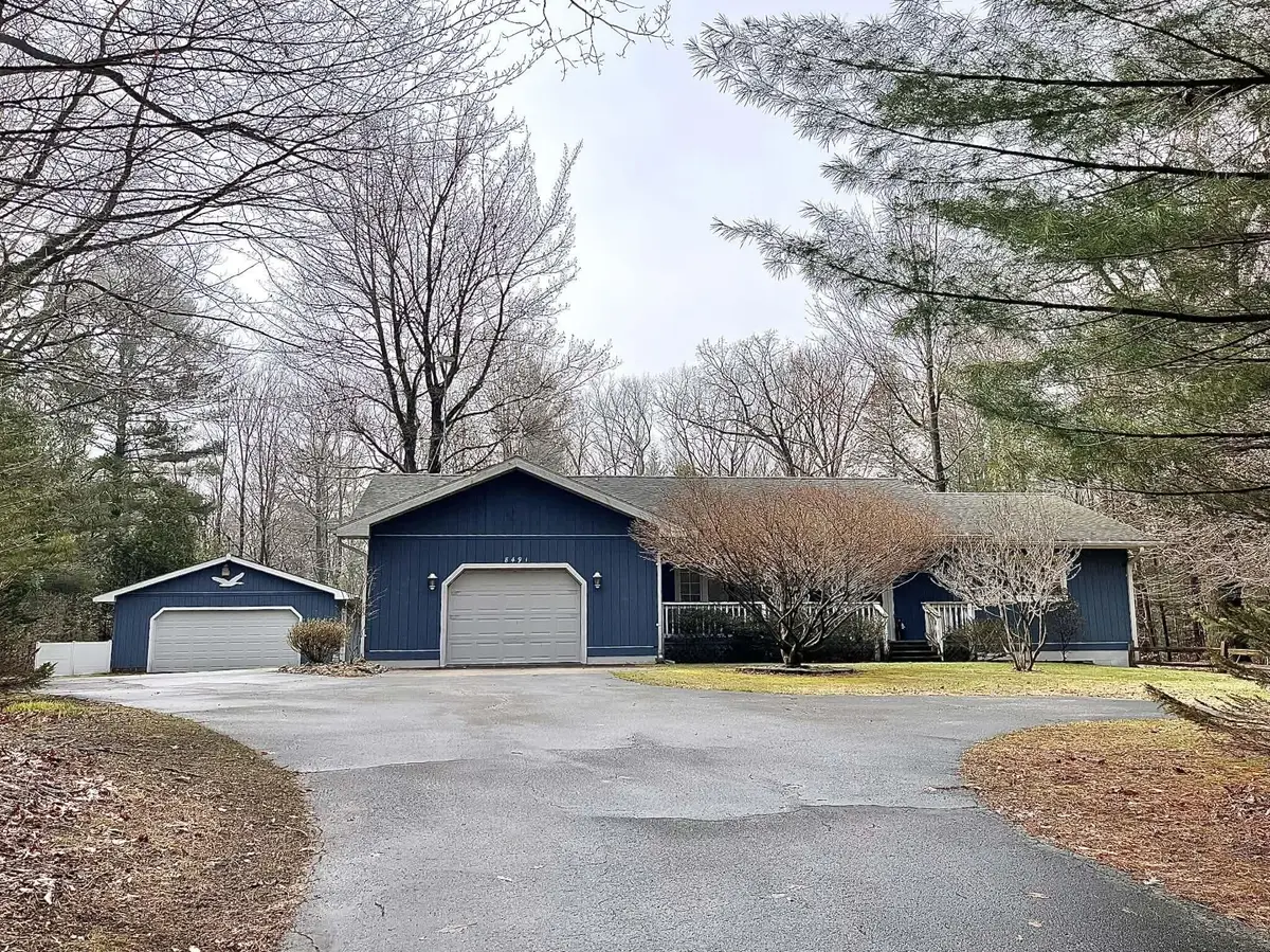 8491 W Awayin Hills Drive, New Era, MI 49446 - #1
