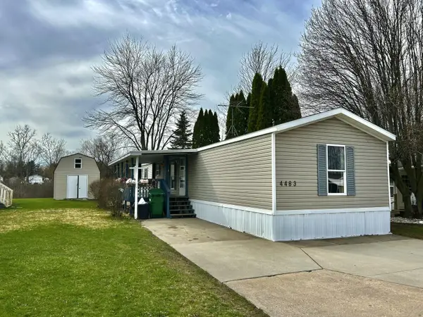 4483 Ilium Lane, Walker, MI 49534