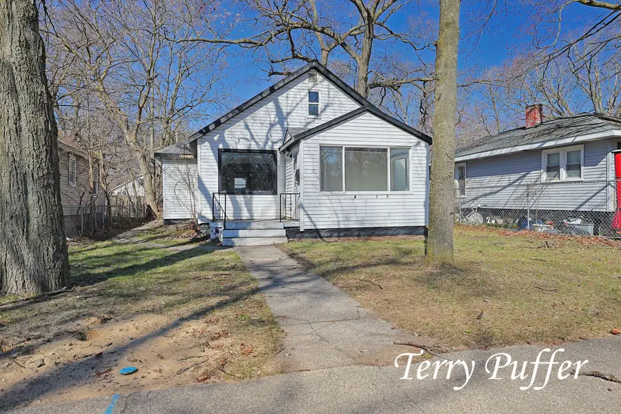 2913 Howden Street, Muskegon, MI 49444 - #2