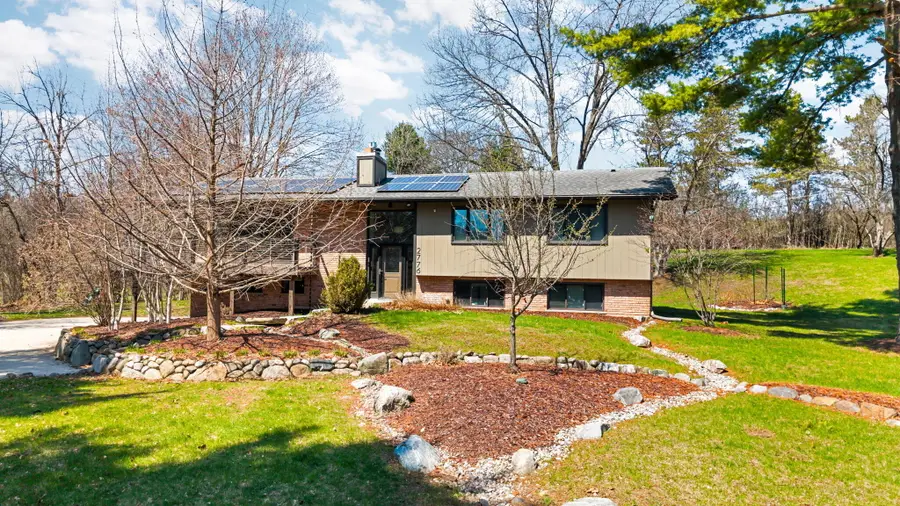 2776 Daleview Drive, Ann Arbor, MI 48105 - #3