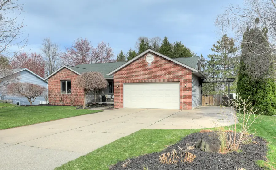 7304 21st Avenue, Jenison, MI 49428 - #2