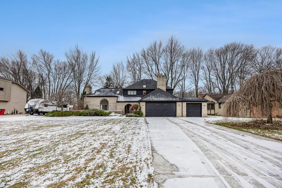 27110 Hickory Street, Harrison Township, MI 48045 - #2