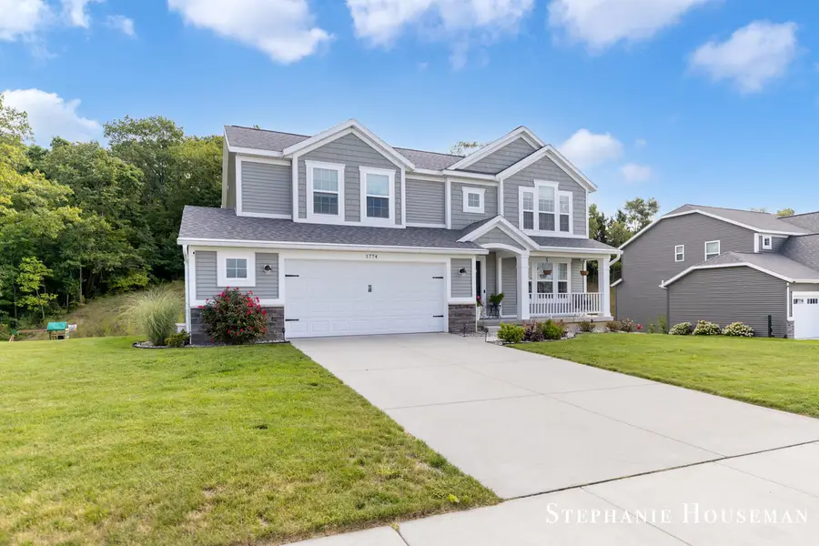 1774 Solitude Drive Ne, Grand Rapids, MI 49525 - #2