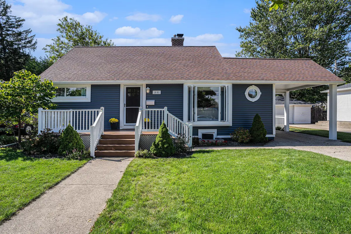 1805 Wisconsin Street, Grand Haven, MI 49417 - #1