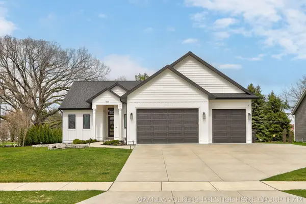 1509 Ponstein Drive, Hudsonville, MI 49426