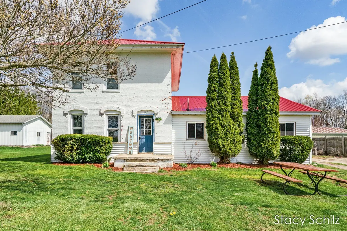 177 S Maple Street, Vermontville, MI 49096 - #1