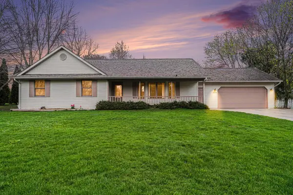 3724 Starchief Street, Kalamazoo, MI 49048