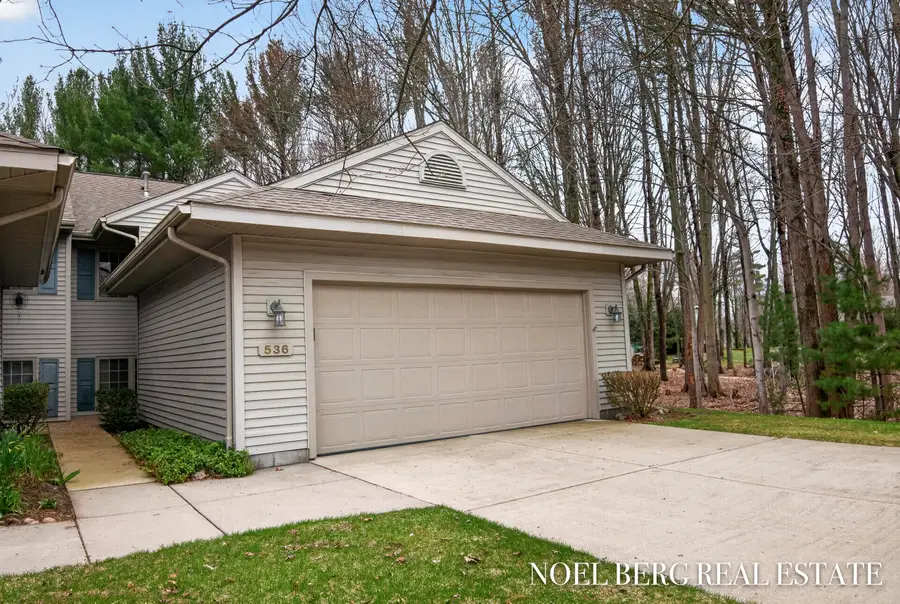 536 Tournament Circle #9, Norton Shores, MI 49444 - #2