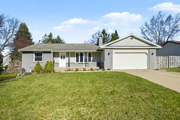 6593 Crownpointe Drive Sw, Byron Center, MI 49315