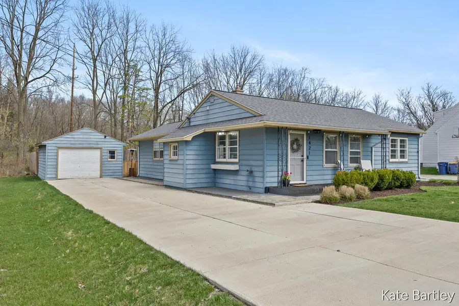 1421 Aberdeen Street Ne, Grand Rapids, MI 49505 - #2