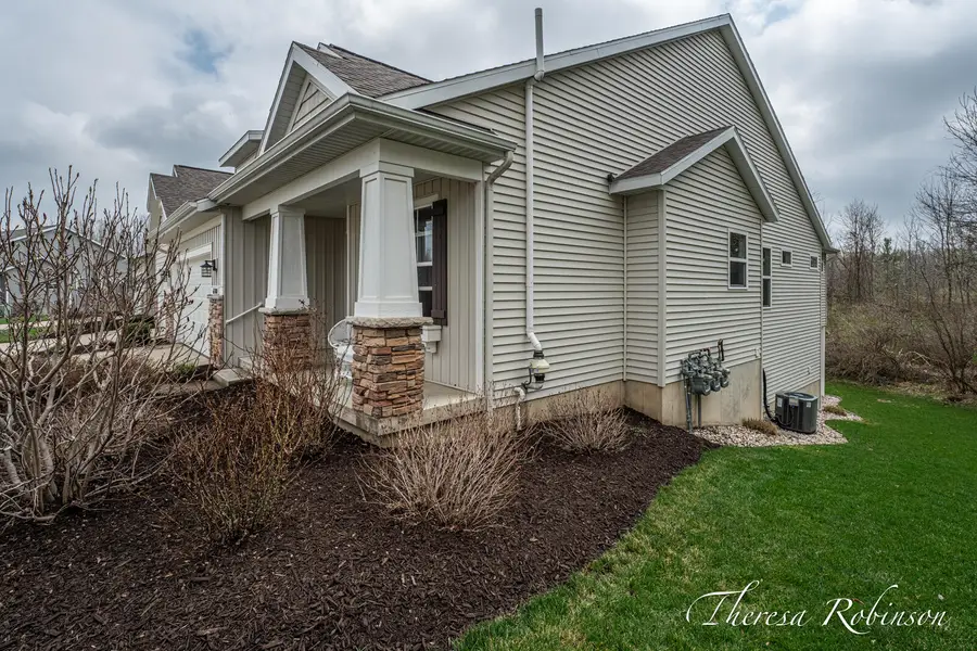 6180 Charleston Lane #46, Allendale, MI 49401 - #3