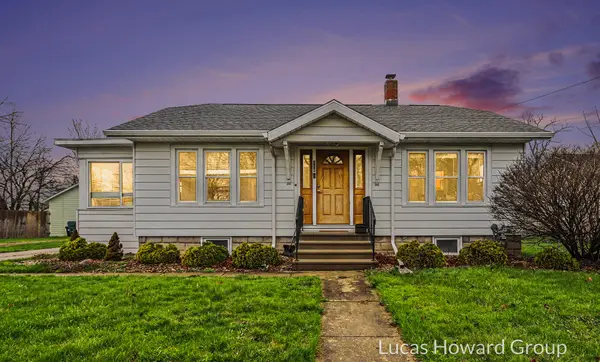 116 N Douglas Avenue, Three Rivers, MI 49093