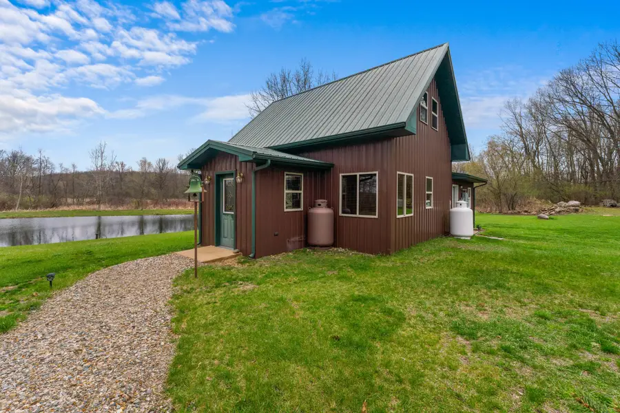 1841 N Bunn Road, Hillsdale, MI 49242 - #2