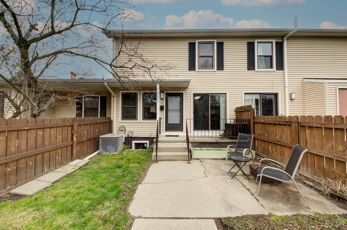 2824 Roundtree Boulevard, Ypsilanti, MI 48197 - #1