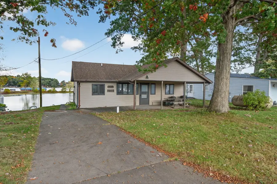 48168 70th Avenue, Decatur, MI 49045 - #3