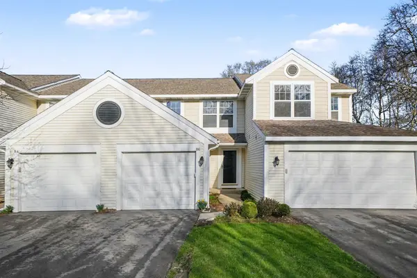86 Sun Ridge Drive, Holland, MI 49424