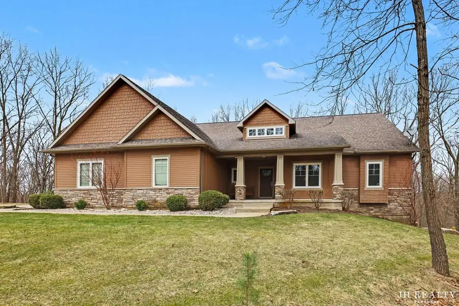 2627 Oak Highland Court Se, Lowell, MI 49331 - #2