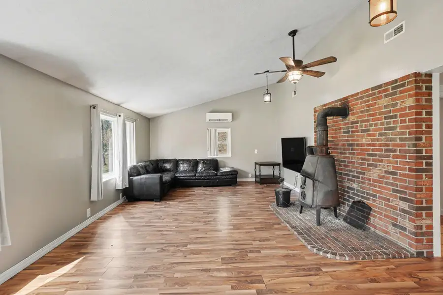 184 E Tyler Road, Muskegon, MI 49445 - #3