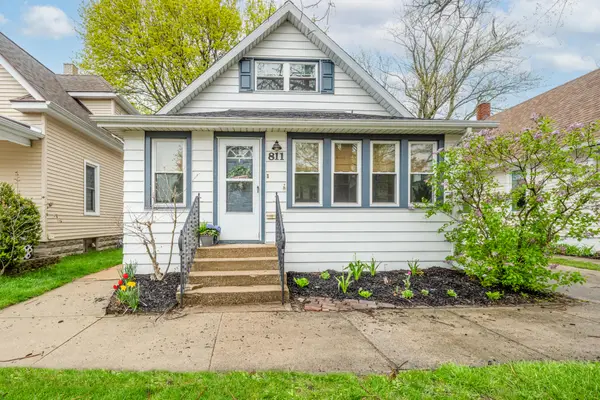 811 Michigan Avenue, St. Joseph, MI 49085