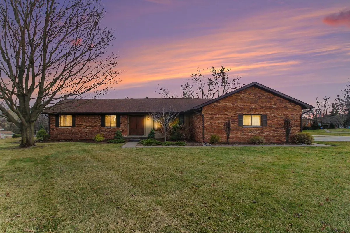 8409 Crestshire Drive, Ypsilanti, MI 48197 - #1