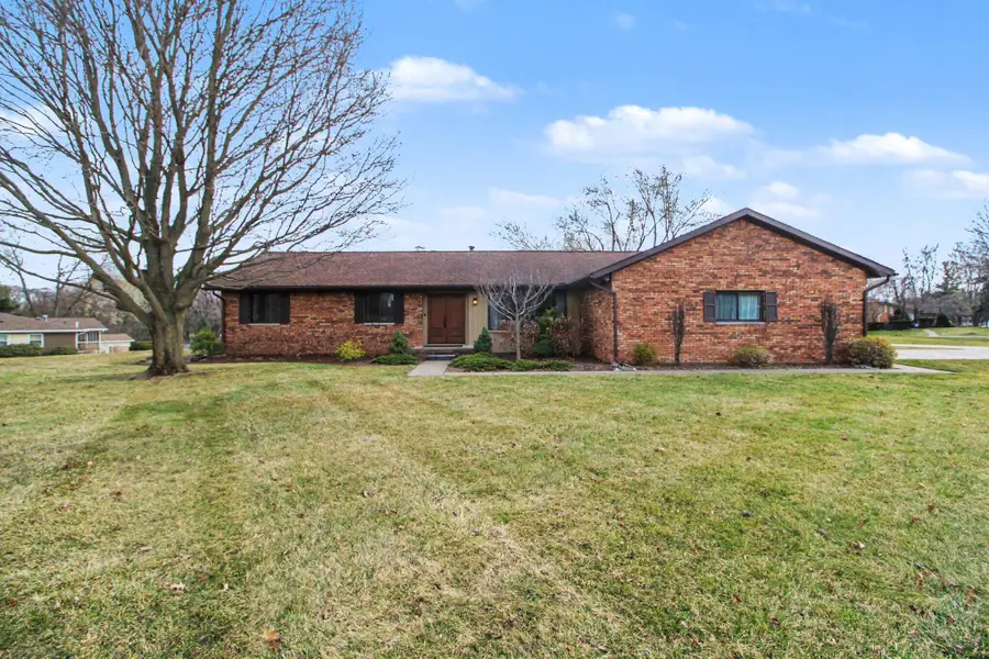 8409 Crestshire Drive, Ypsilanti, MI 48197 - #2
