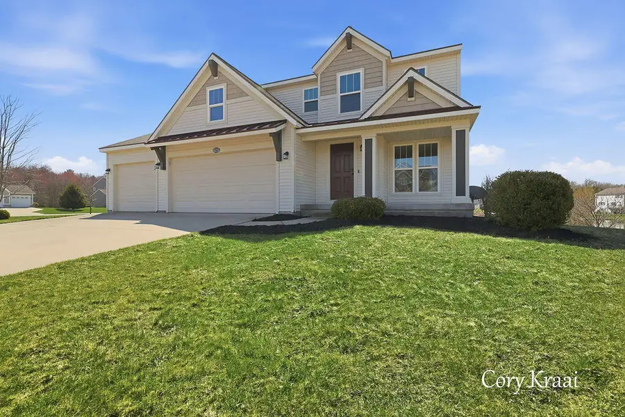 6233 Norfolk Drive, Norton Shores, MI 49444 - #2