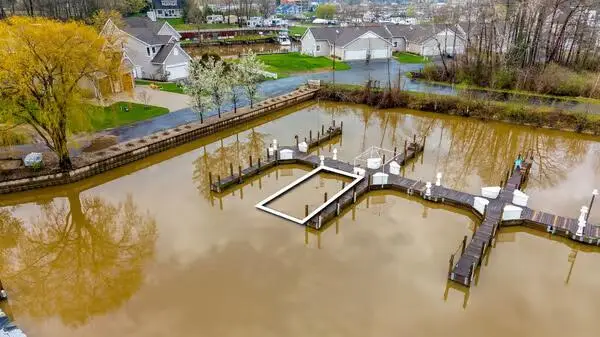 500 Virginia Avenue #70, South Haven, MI 49090 - #3