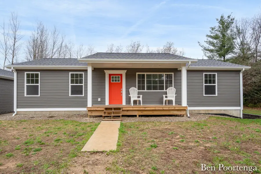 18351 W Howard City-edmore Rd, Howard City, MI 49329 - #3