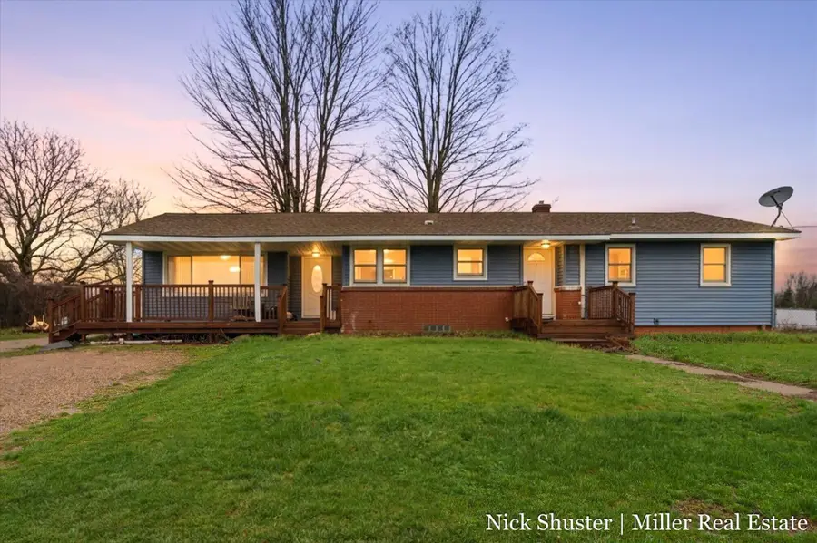 5375 Lansing Road, Charlotte, MI 48813 - #2