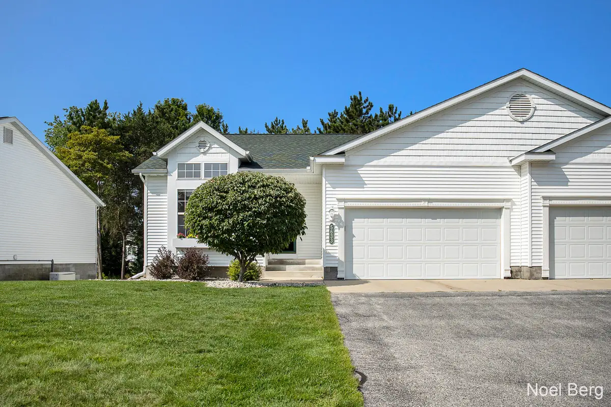 5633 Copper Sands Run, Fruitport, MI 49415 - #1