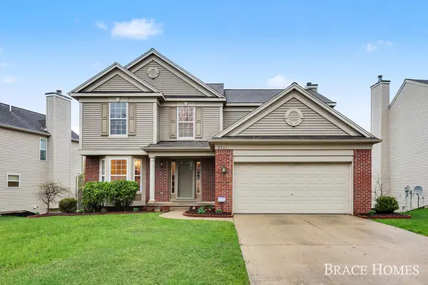 2511 Black Horse Drive Ne, Grand Rapids, MI 49505