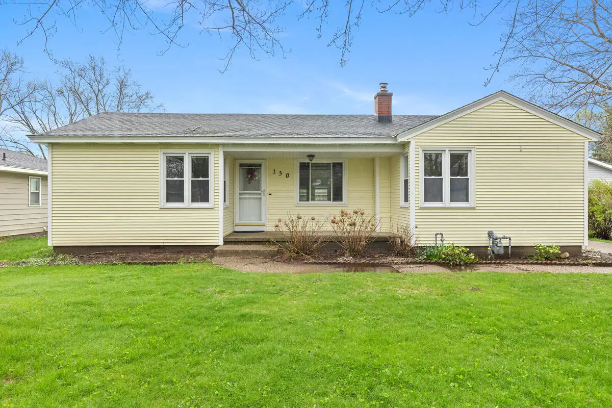130 W 33rd Street, Holland, MI 49423 - #1