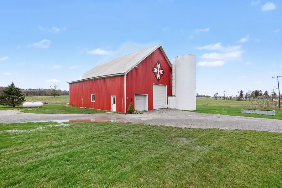 2087 Croswell, Fremont, MI 49412 - #2