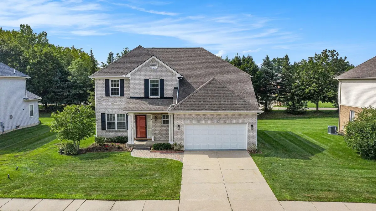 2119 Cattail Circle, Rochester Hills, MI 48309 - #1