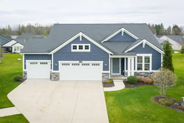 13987 Phoenix Place, Holland, MI 49424