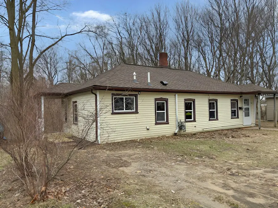 207 N Osmun Street, Greenville, MI 48838 - #2