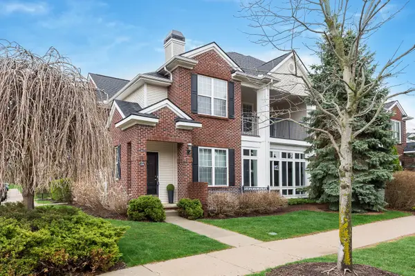 301 Scio Village Court #260, Ann Arbor, MI 48103