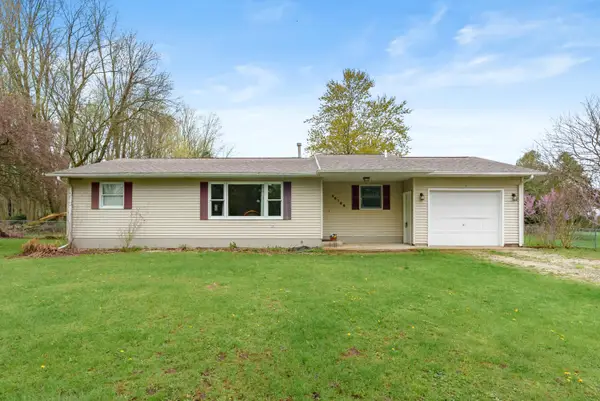 35769 Margurite Lane, Paw Paw, MI 49079