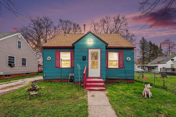 1974 Kinsey Street, Muskegon, MI 49441